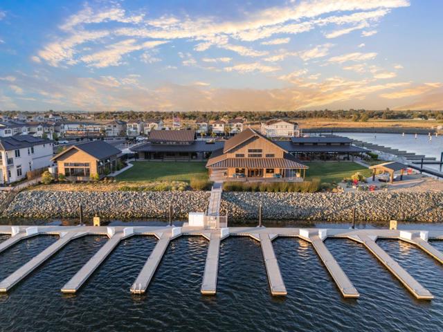 854 Freeboard Court, Bethel Island CA: https://media.crmls.org/mediaz/eed47caa-3770-455b-b4e2-3ea3fcabdbbb.jpg