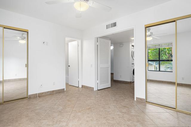 1150 E Palm Canyon Drive, Palm Springs CA: https://media.crmls.org/mediaz/eed495bd-5ec1-4194-b9d7-df97eb70204b.jpg