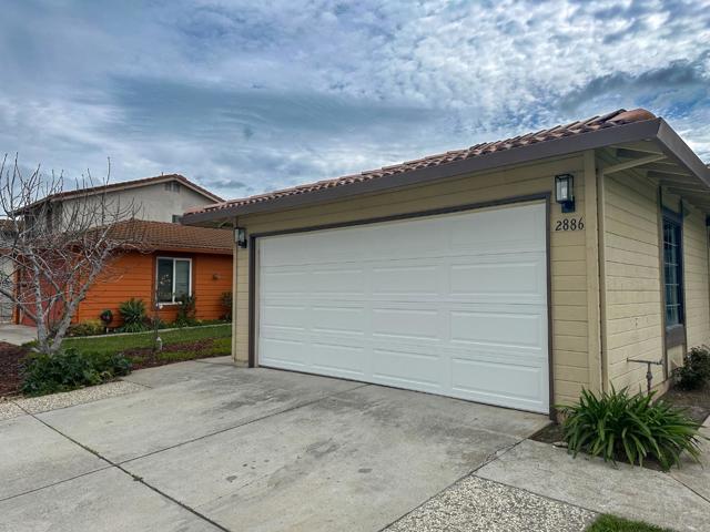 2886 Damico Drive, San Jose CA: https://media.crmls.org/mediaz/eed5000d-1776-49a0-aec3-3df631e5a9ab.jpg