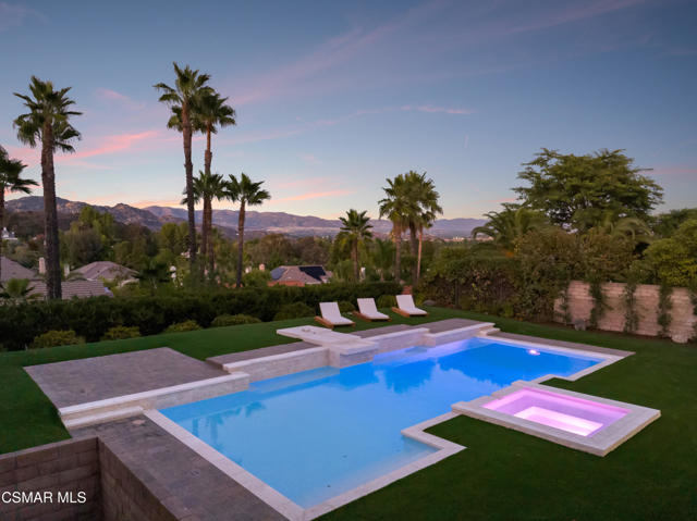 24005 Clarington Drive, West Hills CA: https://media.crmls.org/mediaz/eed5da8e-a02e-473f-80d1-d72da71c77fc.jpg