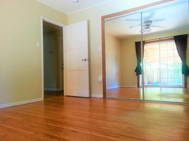 415 Wisteria Drive, East Palo Alto CA: https://media.crmls.org/mediaz/eed7ba02-f838-41e9-a620-e4ffc0e9635e.jpg