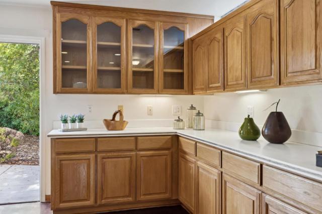 Image 44 of 85 For 20904 Prospect Road