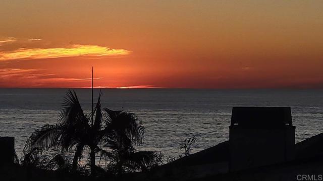 Detail Gallery Image 3 of 36 For 866 Cordova St, San Diego,  CA 92107 - 4 Beds | 2/1 Baths