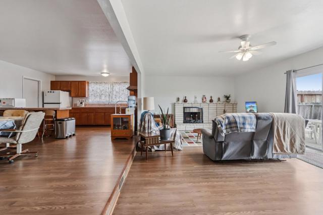 3202 TALLMON Street, Marina CA: https://media.crmls.org/mediaz/eed9bd7a-83ba-4482-b947-cfff0291cce6.jpg