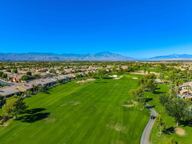 81347 Camino Sevilla, Indio CA: https://media.crmls.org/mediaz/eedb4762-c391-48ff-bf2f-f14a6d30aa0a.jpg