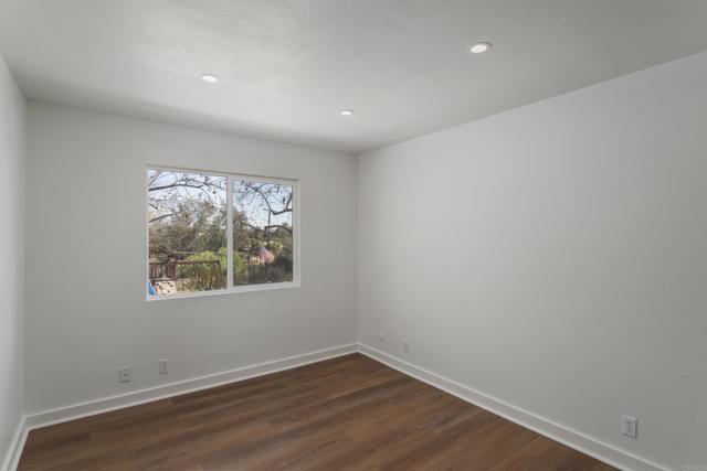 Detail Gallery Image 24 of 39 For 1743 Green Briar Circle, Fallbrook,  CA 92028 - 3 Beds | 2 Baths