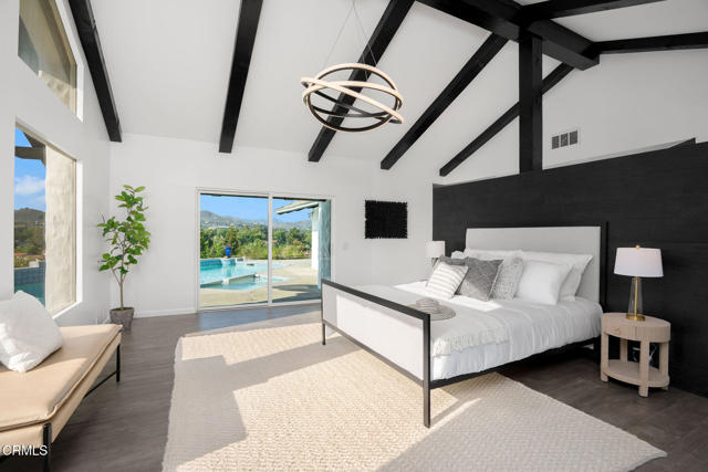 31673 Foxfield Drive, Westlake Village CA: https://media.crmls.org/mediaz/eedcecce-bf68-4af9-a13f-b64cf4f64576.jpg