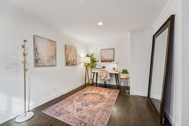 424 5th Avenue, Redwood City CA: https://media.crmls.org/mediaz/eedd7eec-f1b7-4062-83e7-94e9839065f8.jpg