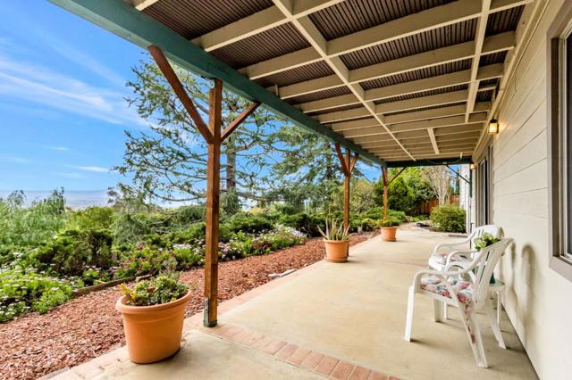 11020 Enchanto Vista Drive, San Jose CA: https://media.crmls.org/mediaz/eede3055-1430-4106-a111-9c3bd470c3be.jpg