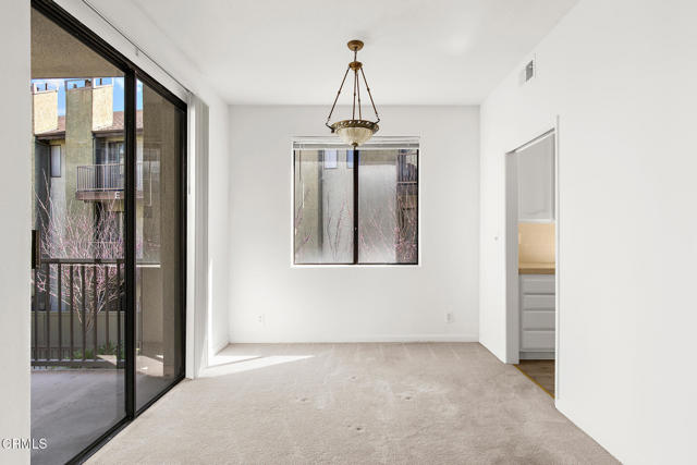 Detail Gallery Image 14 of 33 For 330 Cordova St #268,  Pasadena,  CA 91101 - 2 Beds | 3 Baths