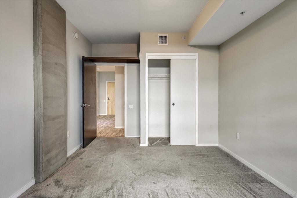 350 11th Ave - photo 19