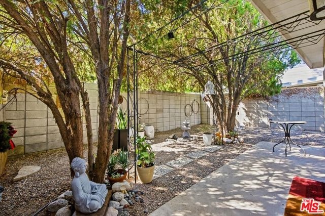1328 E Camino Primrose, Palm Springs, CA 92264