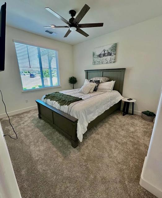 688 Sacramento Way, Hollister CA: https://media.crmls.org/mediaz/eee09042-4eea-4250-99f6-e1df175d0bb3.jpg