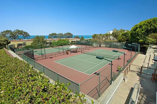 1552 Camino Del Mar, Del Mar CA: https://media.crmls.org/mediaz/eee0a49a-61e1-4ae4-9885-fe69588ad625.jpg