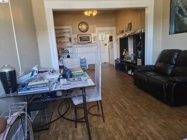 Image 6 of 29 For 1345 53rd Ave