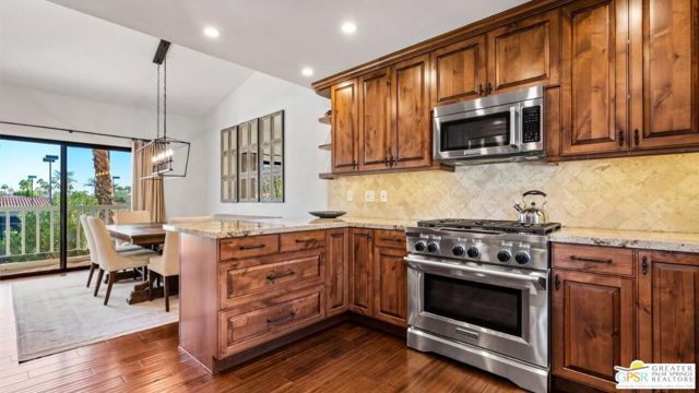 76978 Calle Mazatlan, La Quinta CA: https://media.crmls.org/mediaz/eee1149d-96f9-489a-8159-8908878536c7.jpg