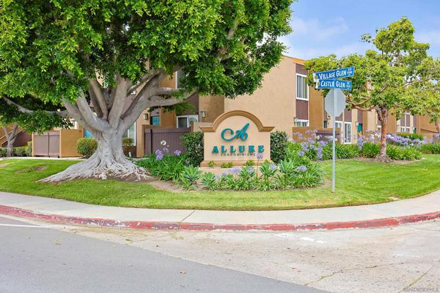 3454 Castle Glen Dr., San Diego CA: https://media.crmls.org/mediaz/eee370f5-e2c5-4908-952c-8b7c0c69355c.jpg