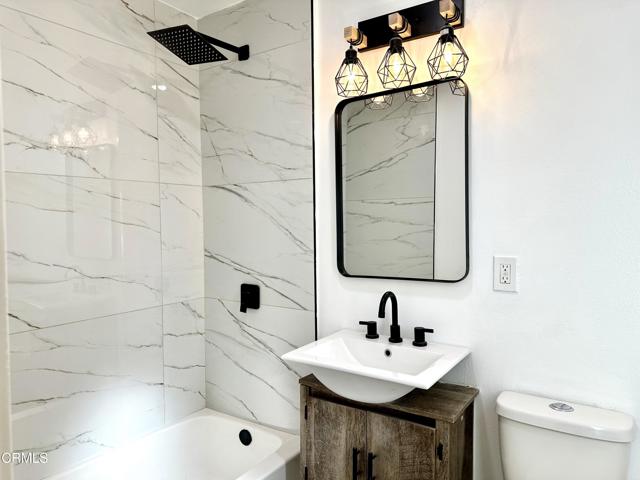 5063 Cypress Lane, Ventura CA: https://media.crmls.org/mediaz/eee539aa-21fe-4535-8c84-162b3de85bb2.jpg