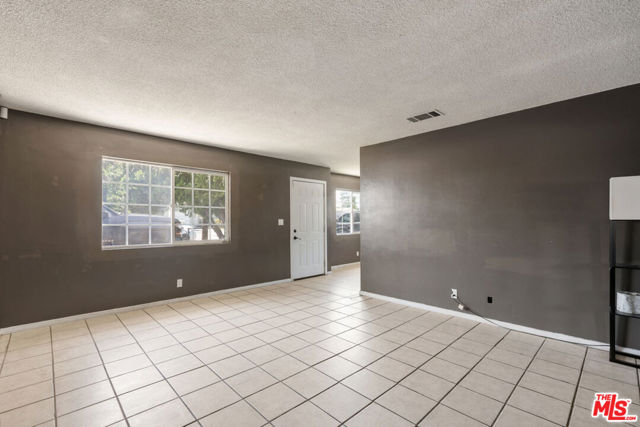 1408 W Olive Street, San Bernardino CA: https://media.crmls.org/mediaz/eee6aae9-3368-4d03-b2b3-c5ad7173036e.jpg