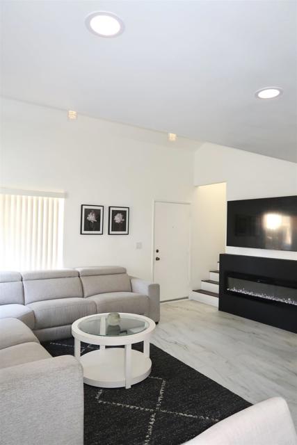 Detail Gallery Image 13 of 30 For 5430 Baltimore Drive #70,  La Mesa,  CA 91942 - 3 Beds | 2/1 Baths