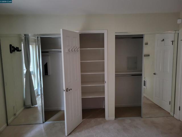 590 El Dorado, Oakland CA: https://media.crmls.org/mediaz/eee70c38-ee8e-4307-b2fe-0dcd0cde0842.jpg