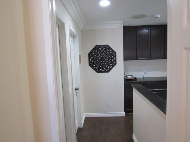 7420 Valley Meadow Avenue, Eastvale CA: https://media.crmls.org/mediaz/eee81f23-b68b-4df2-9c5b-90bbe81a24ed.jpg