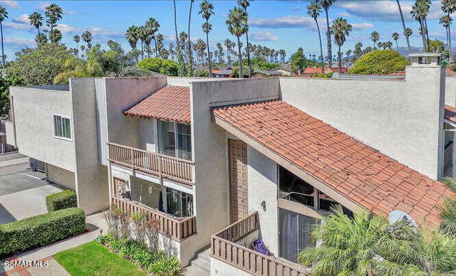 2621 Harbor Boulevard, Ventura CA: https://media.crmls.org/mediaz/eee838db-f195-4f34-be82-d65be2c9515b.jpg