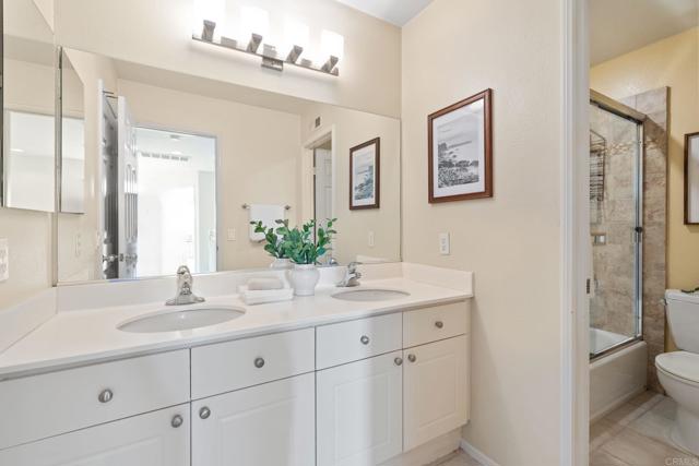 Detail Gallery Image 38 of 56 For 6181 Sunset Crest Way, San Diego,  CA 92121 - 4 Beds | 3 Baths