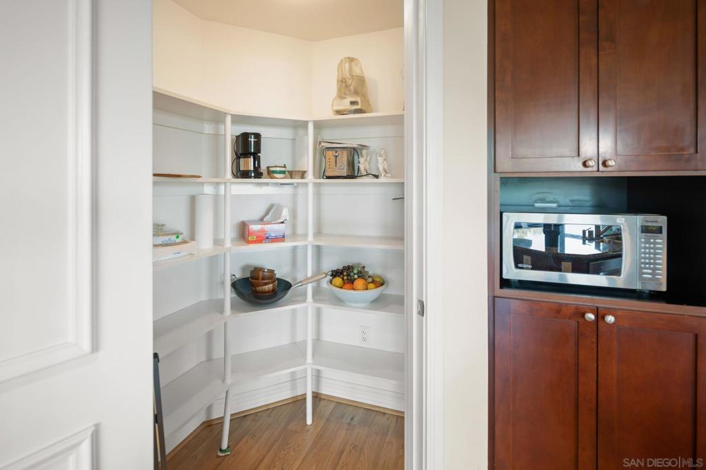 MLS #250043700SD image #15