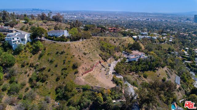 Image 8 of 24 For 1511 Summitridge Drive