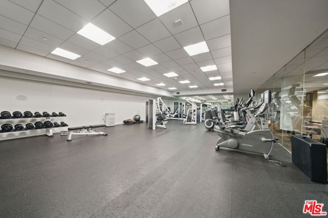 3223 W 6th Street, Los Angeles CA: https://media.crmls.org/mediaz/eeec3357-d8ab-4b98-aad9-269405a785c3.jpg