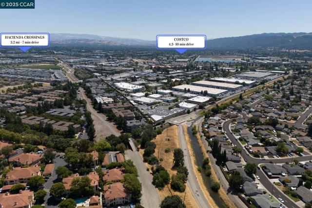 6625 Pioneer Ln, Dublin CA: https://media.crmls.org/mediaz/eeec8346-d477-4b9b-8f8d-e92e1f462746.jpg