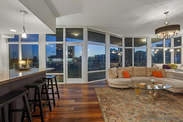 1080 Park Blvd, San Diego CA: https://media.crmls.org/mediaz/eeed2fd7-a570-481d-97ef-31f0d95a50ad.jpg