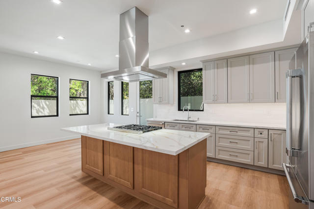 Detail Gallery Image 56 of 68 For 2821 Los Robles Rd, Thousand Oaks,  CA 91362 - 3 Beds | 2/1 Baths