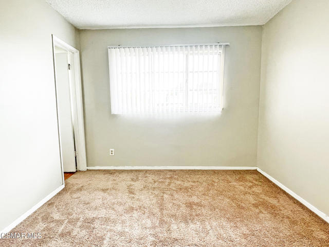 2234 Callahan Avenue, Simi Valley CA: https://media.crmls.org/mediaz/eeee374b-e7ea-4651-a11e-e1161bd88f4f.jpg
