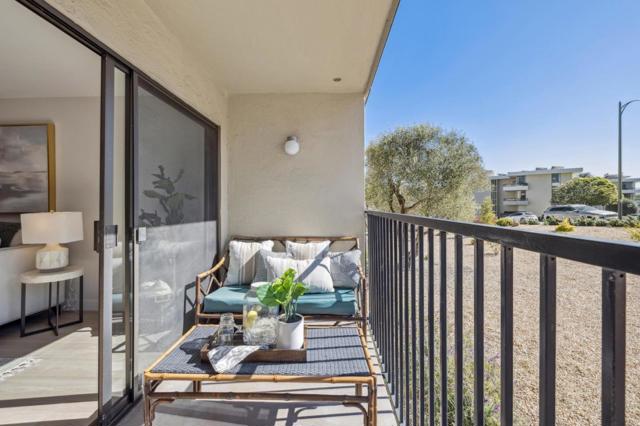 1550 Frontera Way, Millbrae CA: https://media.crmls.org/mediaz/eeefc161-5fb0-49c4-b9fd-c8f98e842f61.jpg