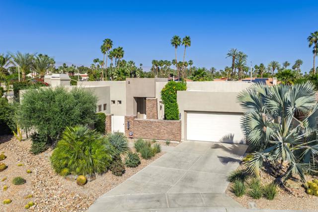 36066 Da Vinci Drive, Cathedral City CA: https://media.crmls.org/mediaz/eef18840-655c-4f61-a347-25896d2e716e.jpg