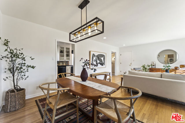 939 North Glendale Avenue, 3 photo 8