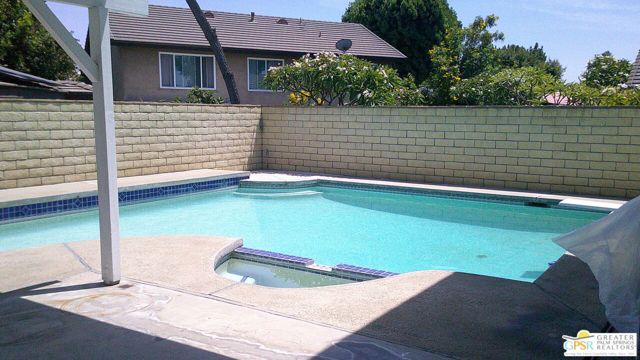 12689 Cypress Avenue, Chino CA: https://media.crmls.org/mediaz/eef1b657-6bea-4142-8271-d7f9c0053ae2.jpg