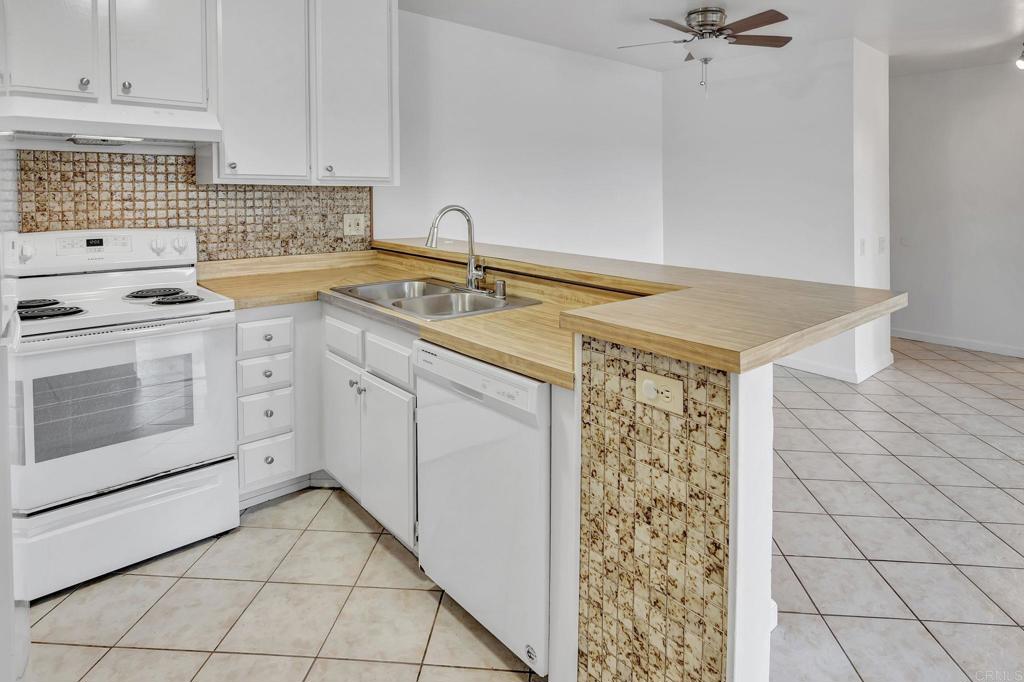 3571 Ruffin Road - photo 12