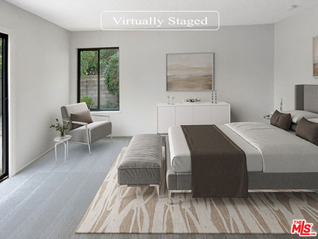 544 Village Road photo 4