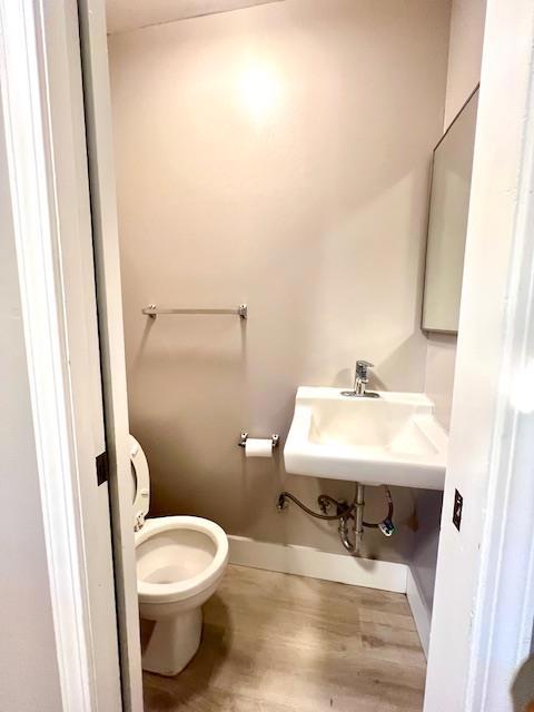 1047 Bret Knoll Court, San Jose CA: https://media.crmls.org/mediaz/eef2f1d0-2c0a-48c9-bd38-ad922f982b33.jpg