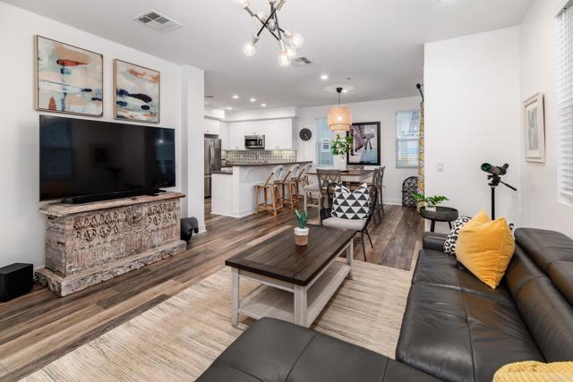 Detail Gallery Image 19 of 46 For 1115 Sea Glass Way, Oceanside,  CA 92054 - 2 Beds | 2/1 Baths