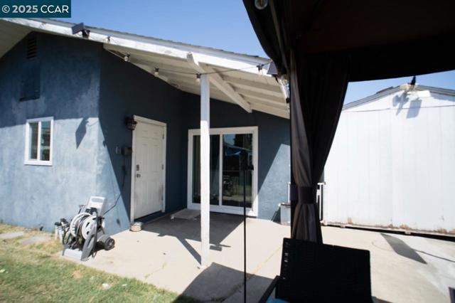 9 W Madill St, Antioch CA: https://media.crmls.org/mediaz/eef4c48e-0309-48d8-8554-69743c0ad91d.jpg