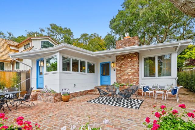 0 Santa Fe 4 SE of Ocean Avenue, Carmel CA: https://media.crmls.org/mediaz/eef5a036-9cd7-4256-af5b-7bc08b689a6d.jpg