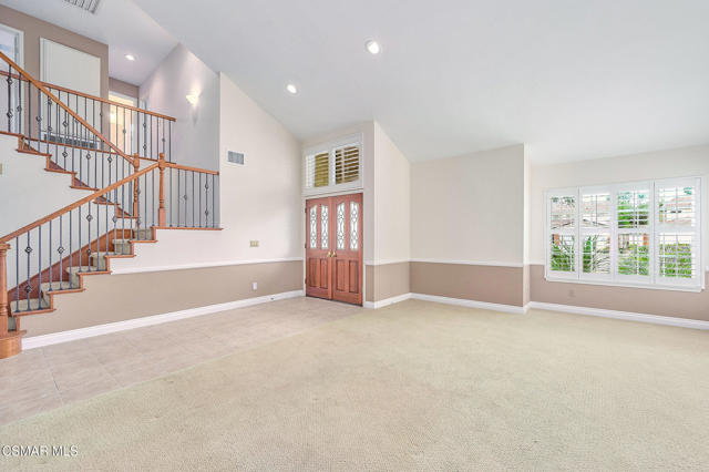 5506 Evita Court, Agoura Hills CA: https://media.crmls.org/mediaz/eef5e643-0d5c-47c7-b225-67b9faf92d88.jpg