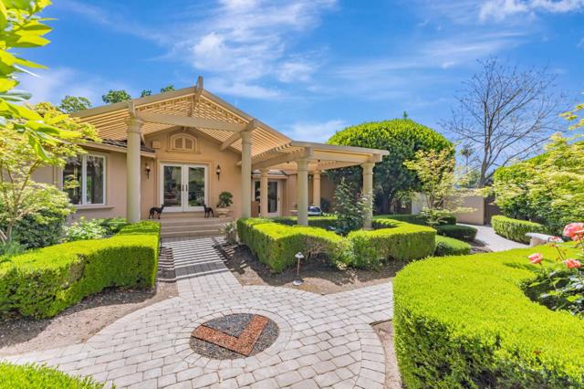 3231 Fieldcrest Drive, Sacramento CA: https://media.crmls.org/mediaz/eef660e6-4cf7-4446-80fb-2f849adef594.jpg