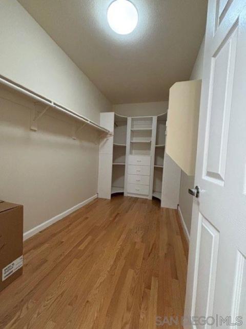 8641 Via Mallorca, La Jolla CA: https://media.crmls.org/mediaz/eef71905-8323-4438-b460-09da7d1e08b1.jpg