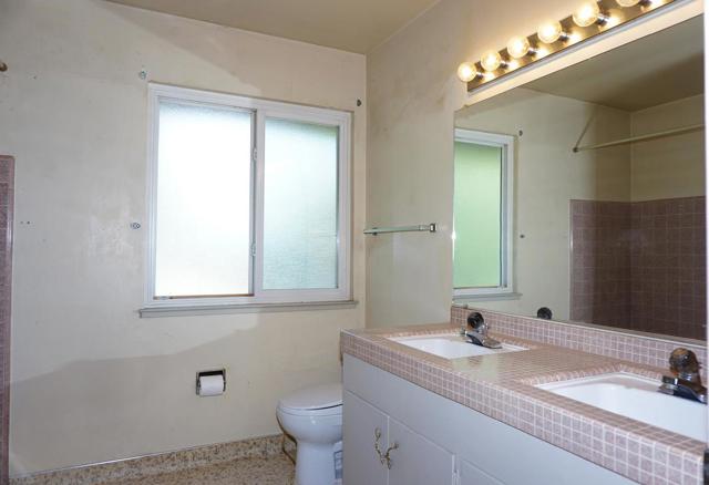 1648 Knollwood Avenue, San Jose CA: https://media.crmls.org/mediaz/eef75e94-d4c3-4efb-805d-ec9db20df773.jpg