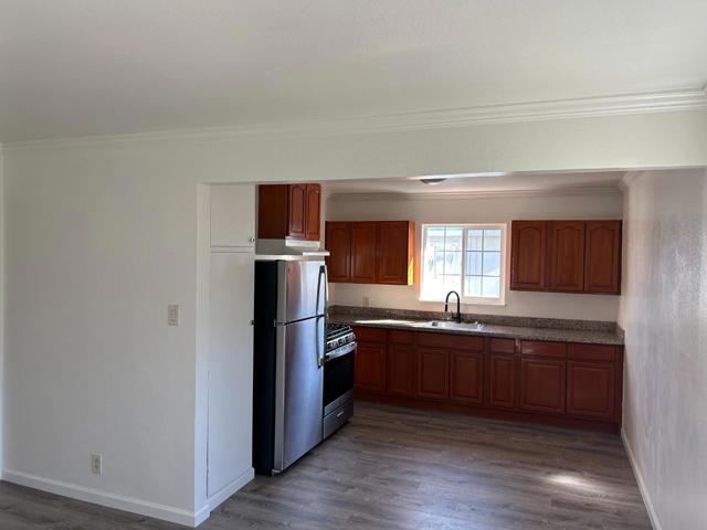 Image 8 of 13 For 2131 Marlboro Court